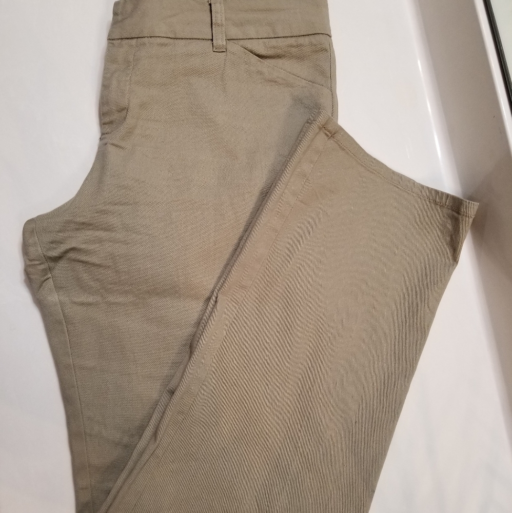 Women's Relaxed Straight Stretch Twill Pant